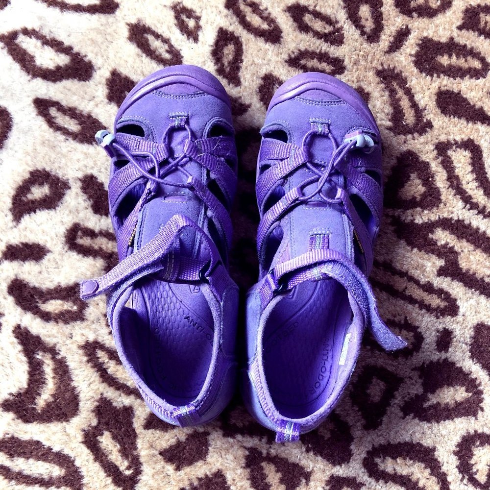 Keen Big Kids Seacamp II Sandals, Size 6